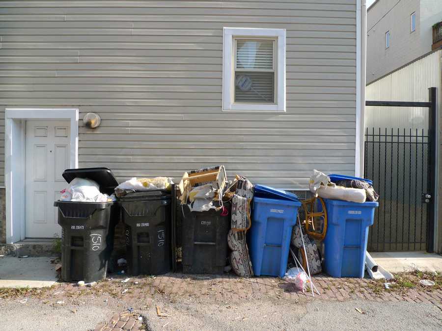 Alley with lots of waste